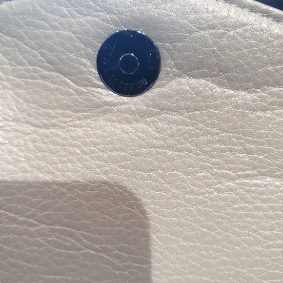 NWT Caroline Neron Grey Taupe leather clutch - Picture 4 of 10